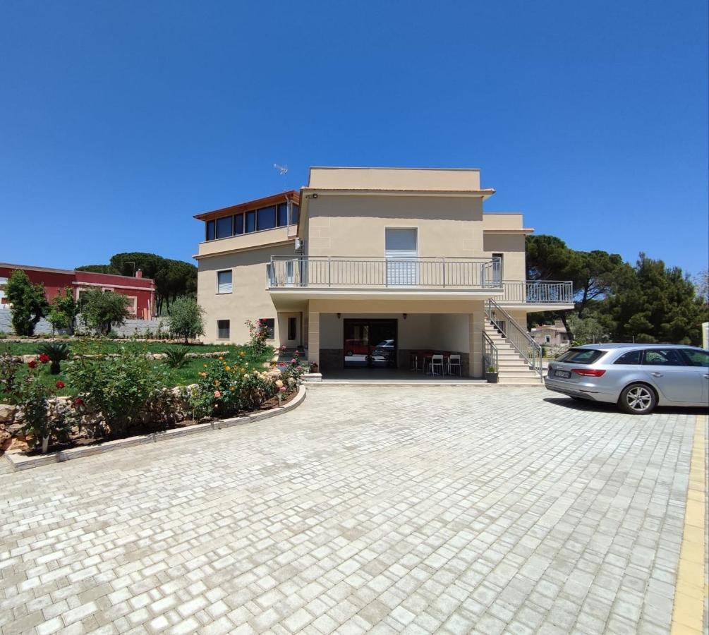Cristian Rooms Avola Exterior photo